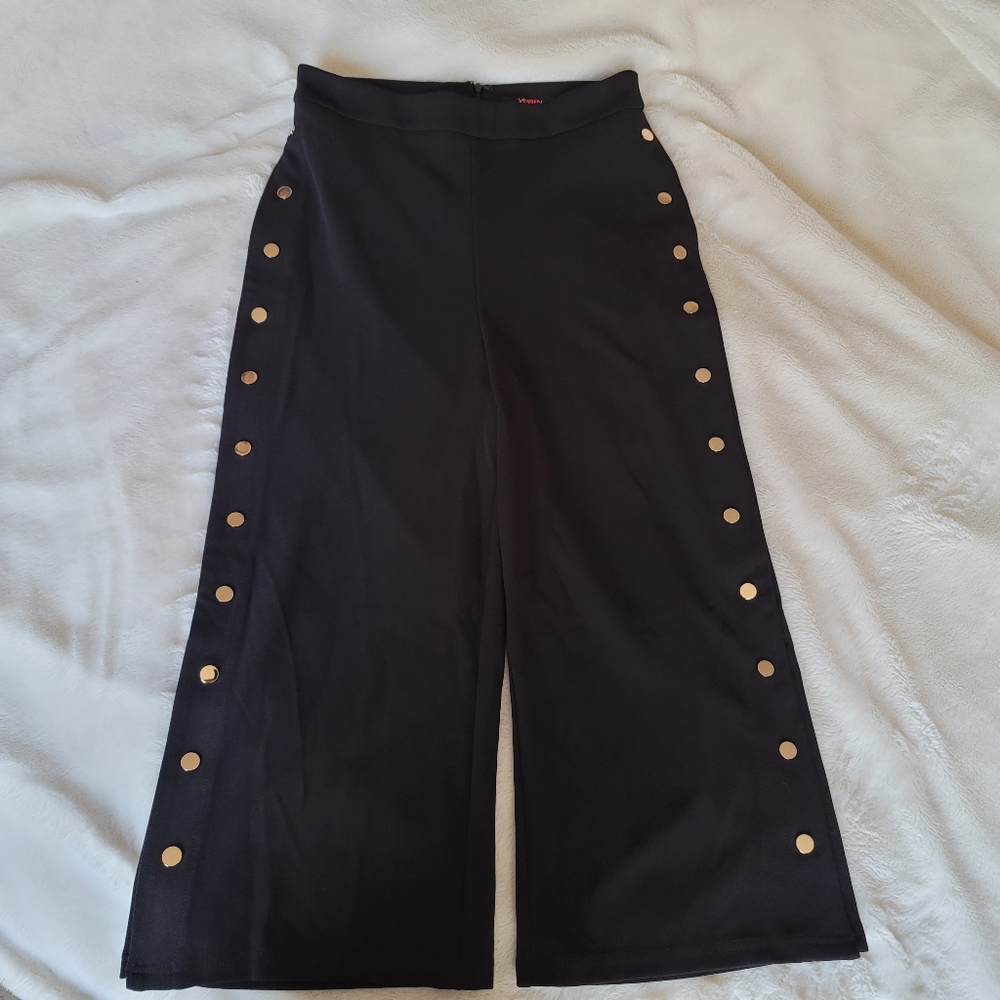 XTAREN Wide Leg Pants With Snaps - Picture 2 of 5